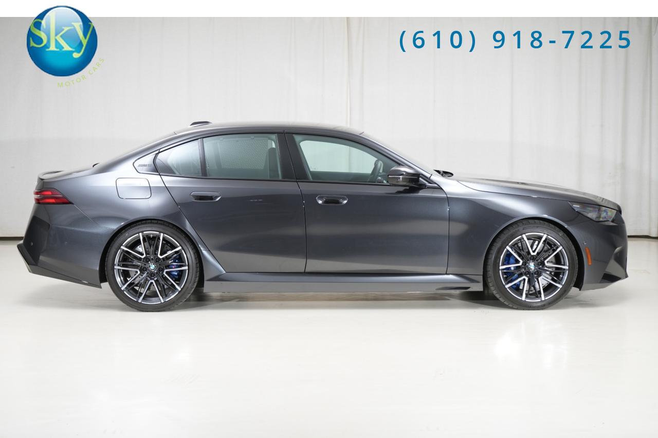 2025 BMW M5 Sedan xDrive AWD Driving Assist Pro & Exec PKGS West Chester PA