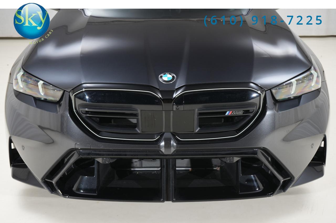 2025 BMW M5 Sedan xDrive AWD Driving Assist Pro & Exec PKGS West Chester PA