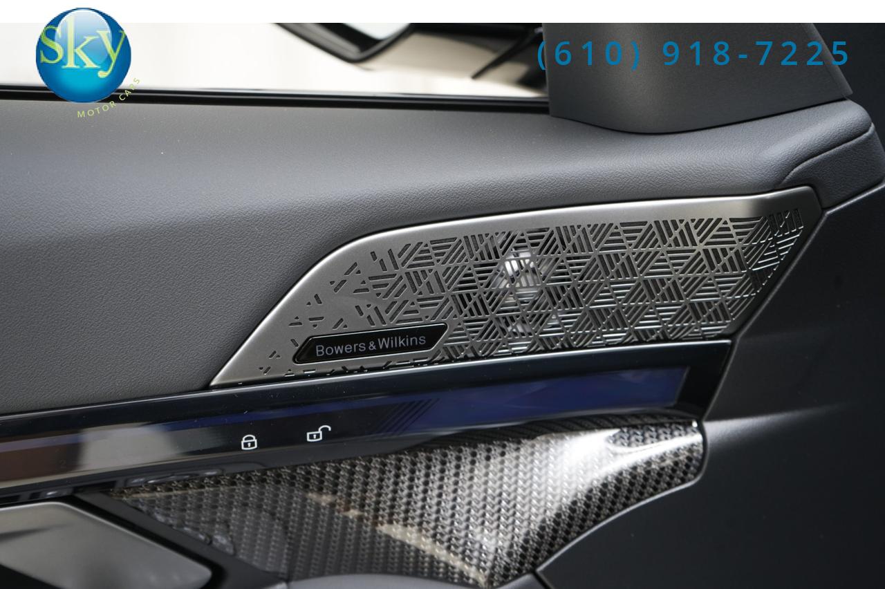 2025 BMW M5 Sedan xDrive AWD Driving Assist Pro & Exec PKGS West Chester PA