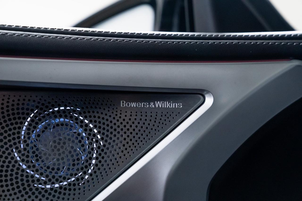 2025 BMW M8 Competition 1 Owner Frozen Paint Bowers &amp; Wilkins Sound Portland OR