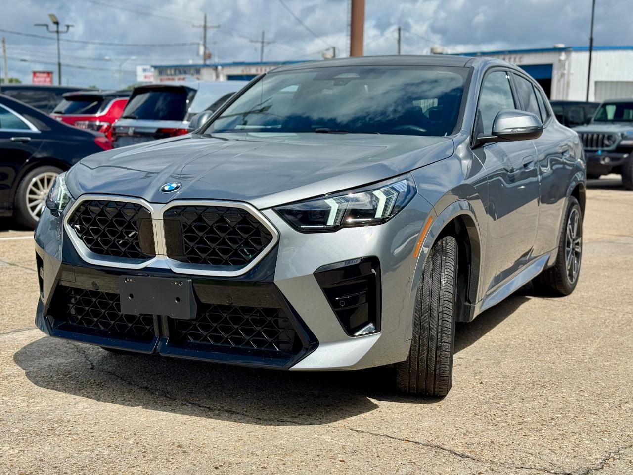 2025 BMW X2 xDrive28i