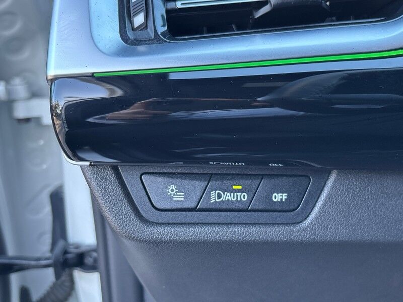 2025 BMW X2 xDrive28i w/CONVENIENCE PKG. PANO SUNROOF Seffner FL