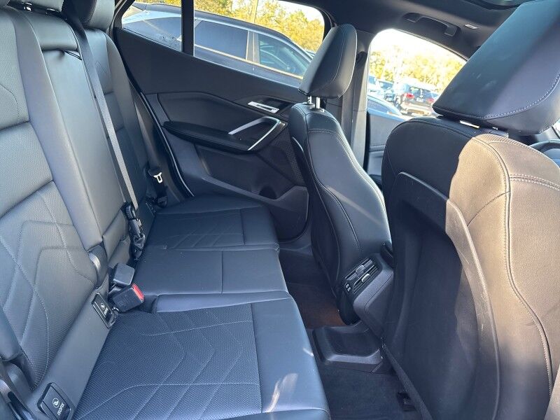 2025 BMW X2 xDrive28i w/CONVENIENCE PKG. PANO SUNROOF Seffner FL