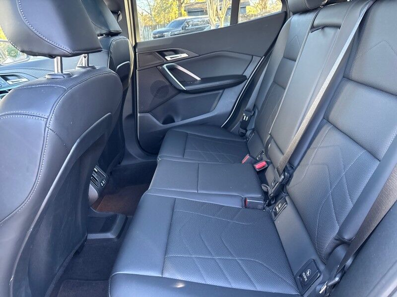 2025 BMW X2 xDrive28i w/CONVENIENCE PKG. PANO SUNROOF Seffner FL