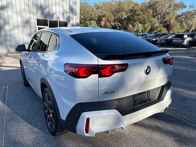 2025 BMW X2 xDrive28i w/CONVENIENCE PKG. PANO SUNROOF Seffner FL