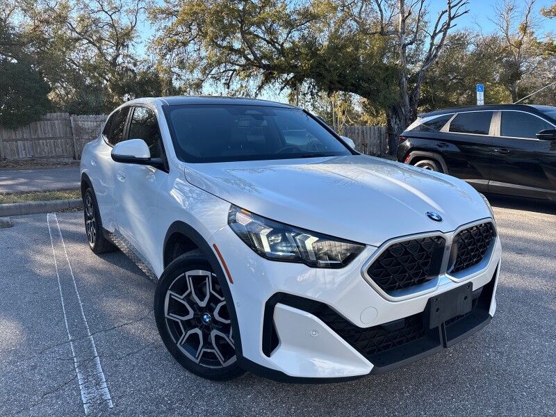 2025 BMW X2 xDrive28i w/CONVENIENCE PKG. PANO SUNROOF Seffner FL