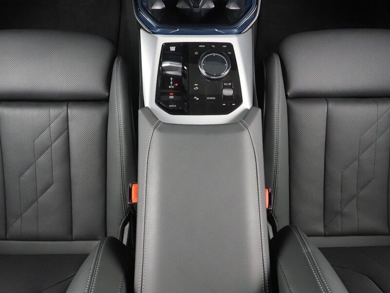 2025 BMW X3 M50 AWD *M SPORT PRO PKG, DRIVING ASSIST PRO PKG, HEADS-UP DISPLAY, NAVIGATION, ADAPTIVE CRUISE, SAFETY ALERTS, 360 CAMERAS, PANO SKY LOUNGE ROOF, CLIMATE SEATS, HEATED STEERING, HARMAN/KARDON, WIRELESS CHARGING Round Rock TX