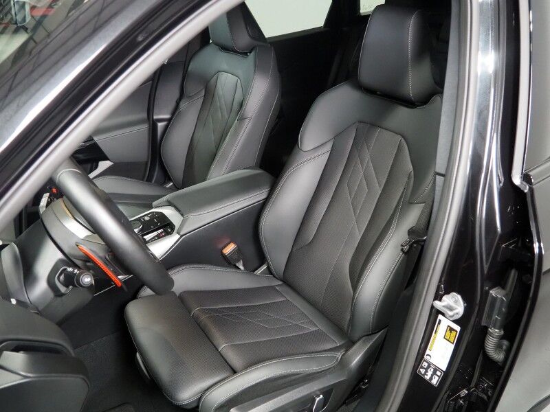 2025 BMW X3 M50 AWD *M SPORT PRO PKG, DRIVING ASSIST PRO PKG, HEADS-UP DISPLAY, NAVIGATION, ADAPTIVE CRUISE, SAFETY ALERTS, 360 CAMERAS, PANO SKY LOUNGE ROOF, CLIMATE SEATS, HEATED STEERING, HARMAN/KARDON, WIRELESS CHARGING Round Rock TX