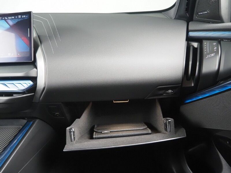 2025 BMW X3 M50 AWD *M SPORT PRO PKG, DRIVING ASSIST PRO PKG, HEADS-UP DISPLAY, NAVIGATION, ADAPTIVE CRUISE, SAFETY ALERTS, 360 CAMERAS, PANO SKY LOUNGE ROOF, CLIMATE SEATS, HEATED STEERING, HARMAN/KARDON, WIRELESS CHARGING Round Rock TX