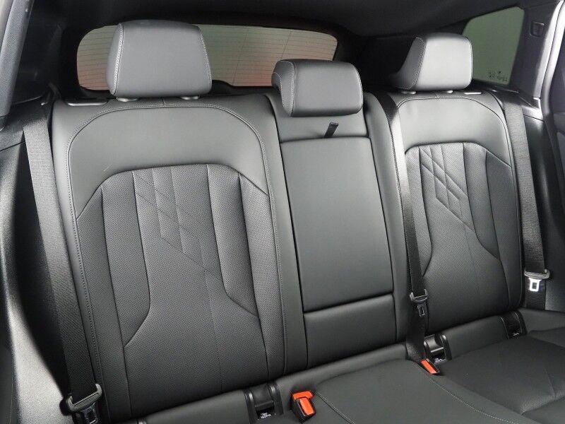 2025 BMW X3 xDrive30 AWD *M SPORT PKG, HEADS-UP DISPLAY, NAVIGATION, ADAPTIVE CRUISE, SAFETY ALERTS, 360 CAMERAS, PANO SKY LOUNGE ROOF, CLIMATE SEATS, HEATED STEERING, REMOTE START, WIRELESS CHARGING, ANDROID & APPLE Round Rock TX