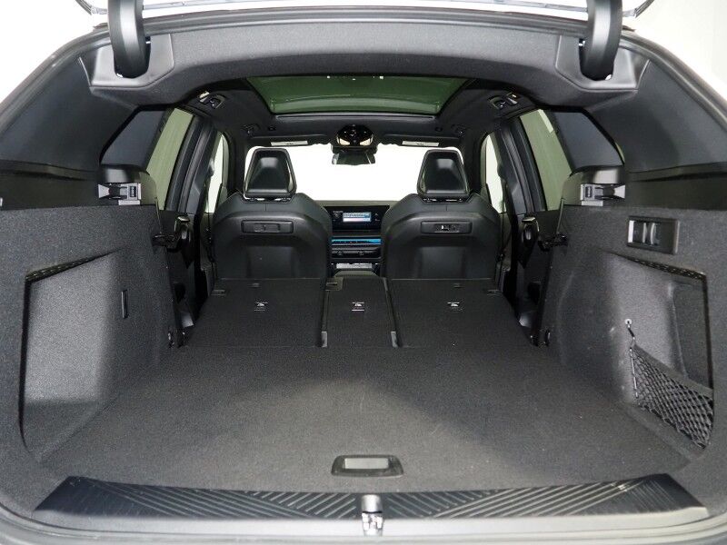 2025 BMW X3 xDrive30 AWD *M SPORT PKG, HEADS-UP DISPLAY, NAVIGATION, ADAPTIVE CRUISE, SAFETY ALERTS, 360 CAMERAS, PANO SKY LOUNGE ROOF, CLIMATE SEATS, HEATED STEERING, REMOTE START, WIRELESS CHARGING, ANDROID & APPLE Round Rock TX