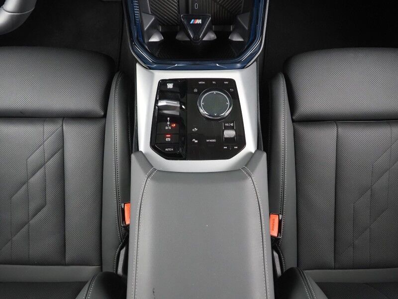 2025 BMW X3 xDrive30 AWD *M SPORT PKG, HEADS-UP DISPLAY, NAVIGATION, ADAPTIVE CRUISE, SAFETY ALERTS, 360 CAMERAS, PANO SKY LOUNGE ROOF, CLIMATE SEATS, HEATED STEERING, REMOTE START, WIRELESS CHARGING, ANDROID & APPLE Round Rock TX