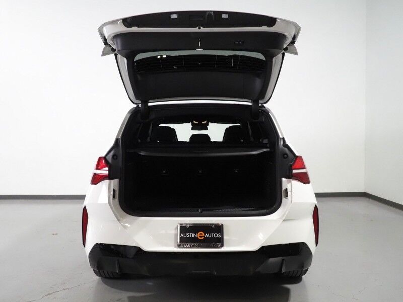 2025 BMW X3 xDrive30 AWD *M SPORT PKG, HEADS-UP DISPLAY, NAVIGATION, ADAPTIVE CRUISE, SAFETY ALERTS, 360 CAMERAS, PANO SKY LOUNGE ROOF, CLIMATE SEATS, HEATED STEERING, REMOTE START, WIRELESS CHARGING, ANDROID & APPLE Round Rock TX