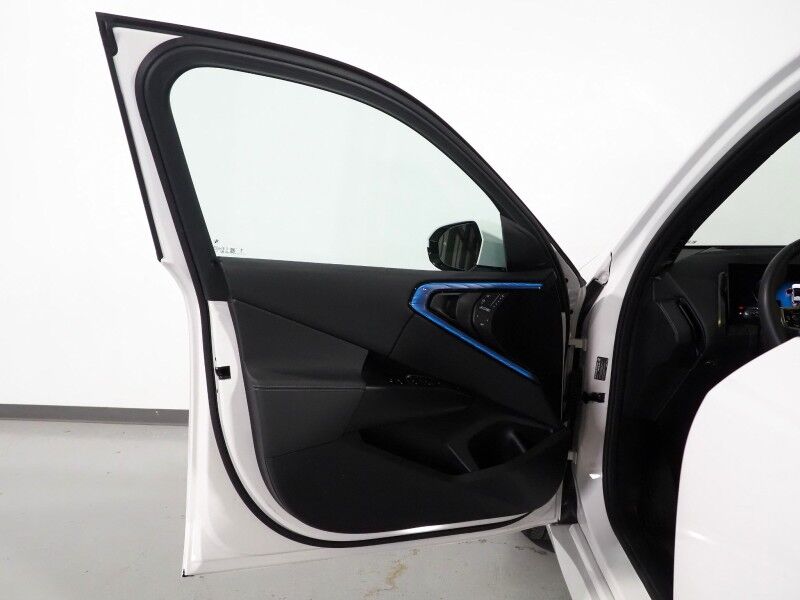 2025 BMW X3 xDrive30 AWD *M SPORT PKG, HEADS-UP DISPLAY, NAVIGATION, ADAPTIVE CRUISE, SAFETY ALERTS, 360 CAMERAS, PANO SKY LOUNGE ROOF, CLIMATE SEATS, HEATED STEERING, REMOTE START, WIRELESS CHARGING, ANDROID & APPLE Round Rock TX