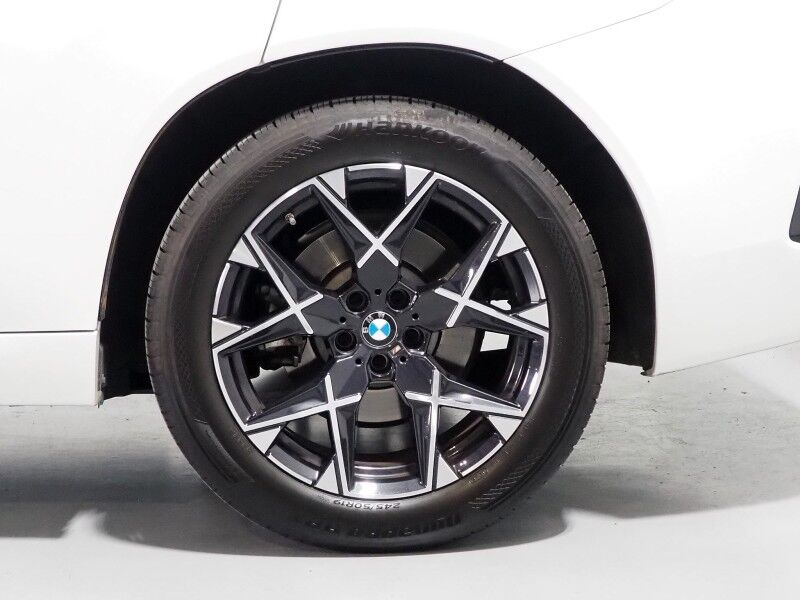 2025 BMW X3 xDrive30 AWD *M SPORT PKG, HEADS-UP DISPLAY, NAVIGATION, ADAPTIVE CRUISE, SAFETY ALERTS, 360 CAMERAS, PANO SKY LOUNGE ROOF, CLIMATE SEATS, HEATED STEERING, REMOTE START, WIRELESS CHARGING, ANDROID & APPLE Round Rock TX