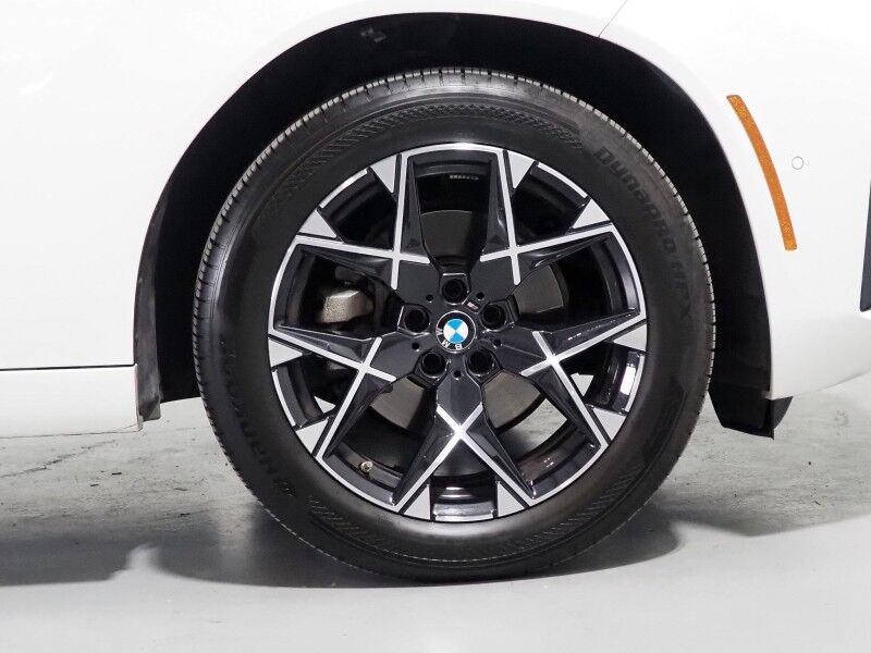 2025 BMW X3 xDrive30 AWD *M SPORT PKG, HEADS-UP DISPLAY, NAVIGATION, ADAPTIVE CRUISE, SAFETY ALERTS, 360 CAMERAS, PANO SKY LOUNGE ROOF, CLIMATE SEATS, HEATED STEERING, REMOTE START, WIRELESS CHARGING, ANDROID & APPLE Round Rock TX