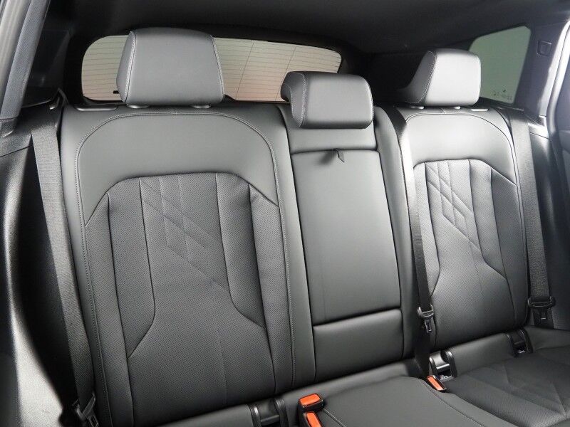 2025 BMW X3 xDrive30 AWD *M SPORT PKG, HEADS-UP DISPLAY, NAVIGATION, ADAPTIVE CRUISE, SAFETY ALERTS, 360 CAMERAS, PANO SKY LOUNGE ROOF, CLIMATE SEATS, HEATED STEERING, REMOTE START, WIRELESS CHARGING, ANDROID & APPLE Round Rock TX