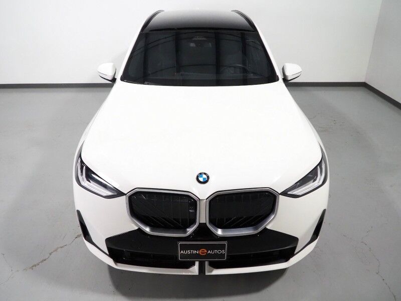 2025 BMW X3 xDrive30 AWD *M SPORT PKG, HEADS-UP DISPLAY, NAVIGATION, ADAPTIVE CRUISE, SAFETY ALERTS, 360 CAMERAS, PANO SKY LOUNGE ROOF, CLIMATE SEATS, HEATED STEERING, REMOTE START, WIRELESS CHARGING, ANDROID & APPLE Round Rock TX
