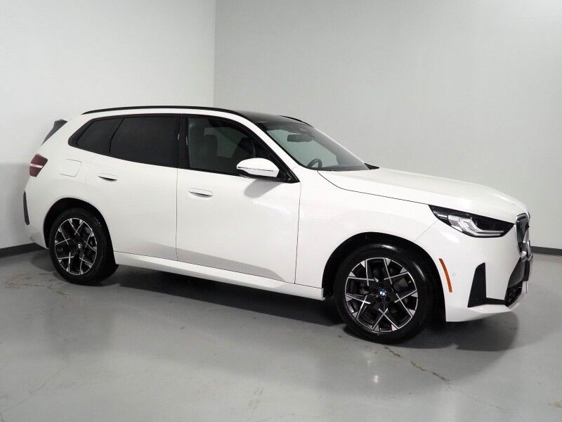 2025 BMW X3 xDrive30 AWD *M SPORT PKG, HEADS-UP DISPLAY, NAVIGATION, ADAPTIVE CRUISE, SAFETY ALERTS, 360 CAMERAS, PANO SKY LOUNGE ROOF, CLIMATE SEATS, HEATED STEERING, REMOTE START, WIRELESS CHARGING, ANDROID & APPLE