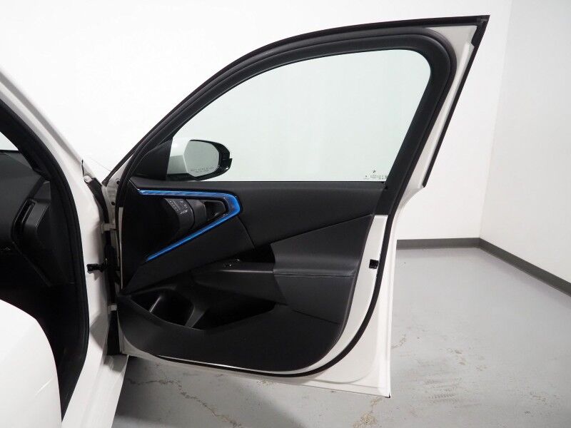 2025 BMW X3 xDrive30 AWD *M SPORT PKG, HEADS-UP DISPLAY, NAVIGATION, ADAPTIVE CRUISE, SAFETY ALERTS, 360 CAMERAS, PANO SKY LOUNGE ROOF, CLIMATE SEATS, HEATED STEERING, REMOTE START, WIRELESS CHARGING, ANDROID & APPLE Round Rock TX