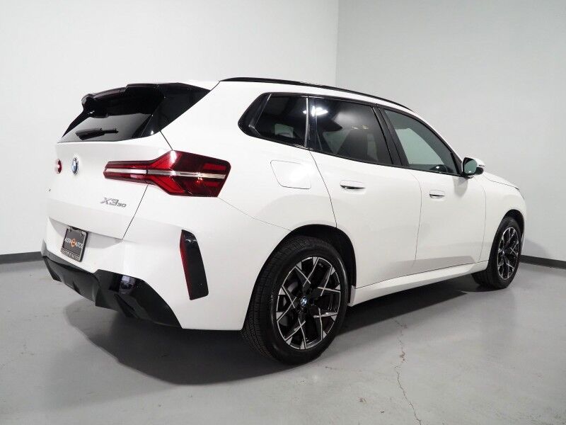 2025 BMW X3 xDrive30 AWD *M SPORT PKG, HEADS-UP DISPLAY, NAVIGATION, ADAPTIVE CRUISE, SAFETY ALERTS, 360 CAMERAS, PANO SKY LOUNGE ROOF, CLIMATE SEATS, HEATED STEERING, REMOTE START, WIRELESS CHARGING, ANDROID & APPLE Round Rock TX
