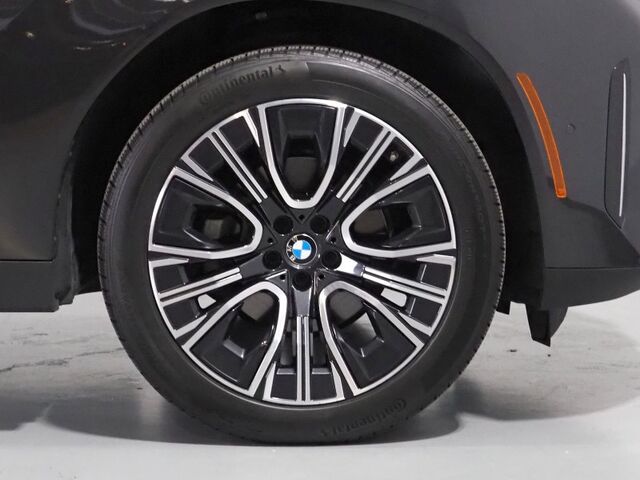 2025 BMW X3 xDrive30i AWD *HEADS-UP DISPLAY, NAVIGATION, ADAPTIVE CRUISE, SAFETY ALERTS, PARKING ASSIST, 360 CAMERAS, PANO SKY LOUNGE ROOF, LEATHER, CLIMATE SEATS, HEATED STEERING, REMOTE START, WIRELESS CHARGING, ANDROID & APPLE Round Rock TX