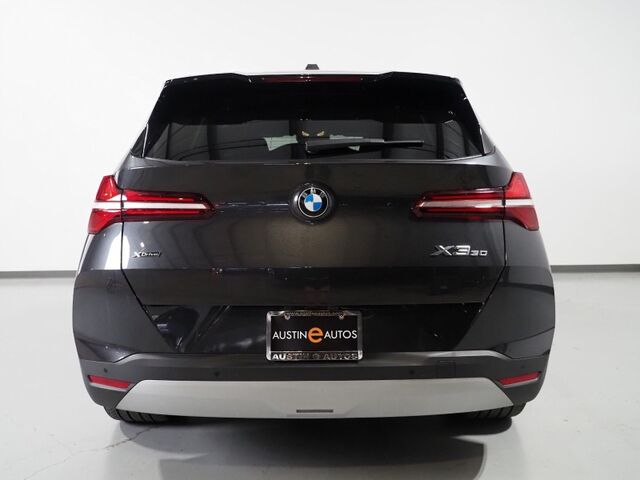 2025 BMW X3 xDrive30i AWD *HEADS-UP DISPLAY, NAVIGATION, ADAPTIVE CRUISE, SAFETY ALERTS, PARKING ASSIST, 360 CAMERAS, PANO SKY LOUNGE ROOF, LEATHER, CLIMATE SEATS, HEATED STEERING, REMOTE START, WIRELESS CHARGING, ANDROID & APPLE Round Rock TX