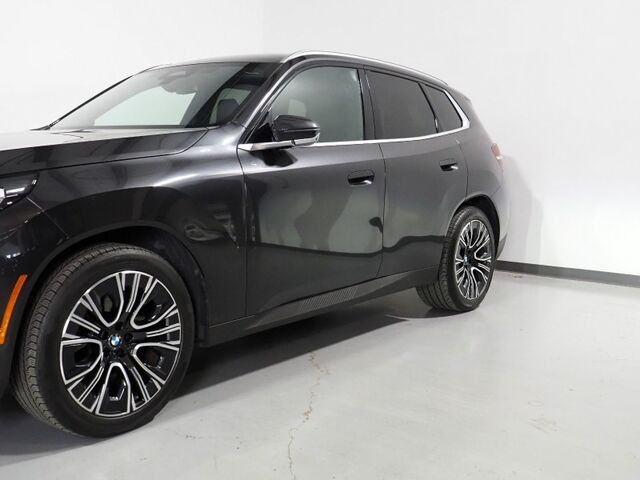 2025 BMW X3 xDrive30i AWD *HEADS-UP DISPLAY, NAVIGATION, ADAPTIVE CRUISE, SAFETY ALERTS, PARKING ASSIST, 360 CAMERAS, PANO SKY LOUNGE ROOF, LEATHER, CLIMATE SEATS, HEATED STEERING, REMOTE START, WIRELESS CHARGING, ANDROID & APPLE Round Rock TX