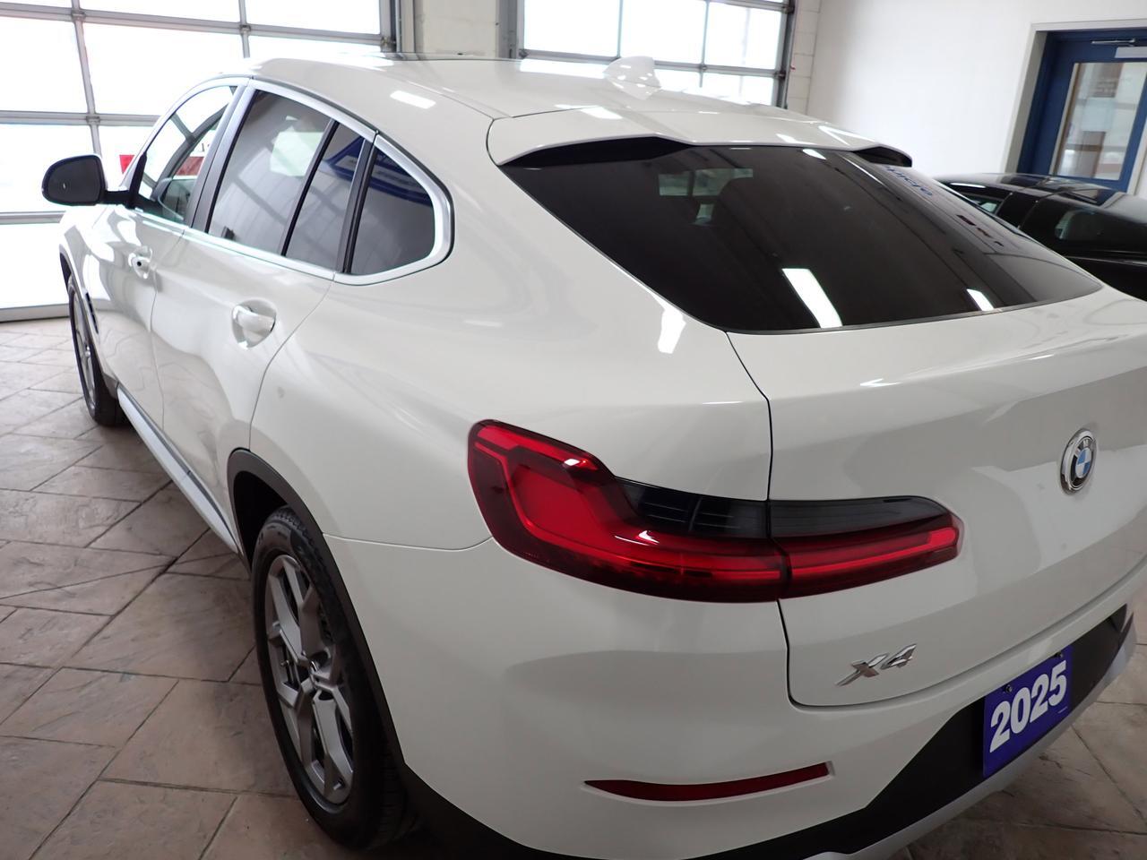 2025 BMW X4 xDrive30i AWD LEATHER NAVI SUNROOF Listowel ON