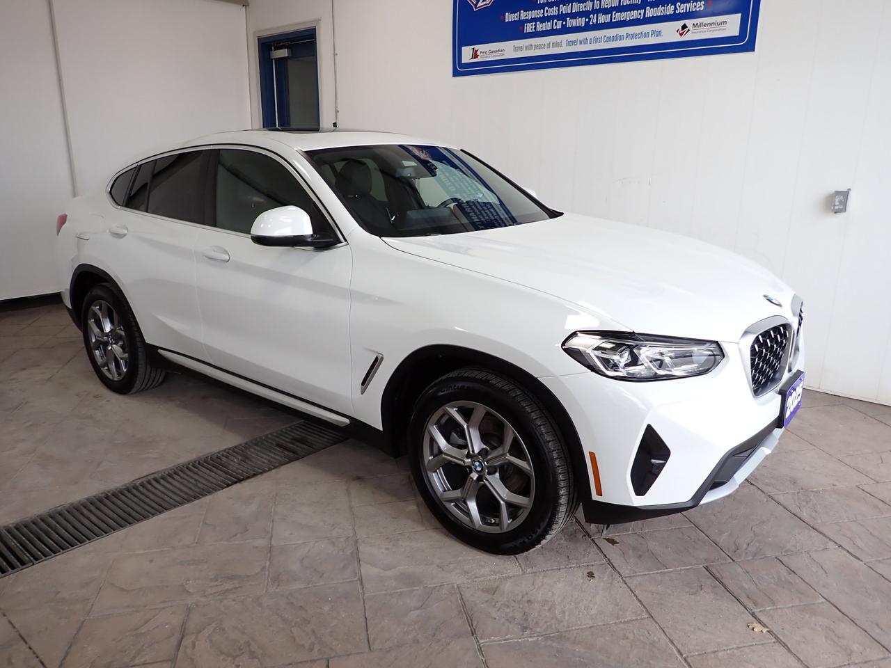 2025 BMW X4 xDrive30i AWD LEATHER NAVI SUNROOF