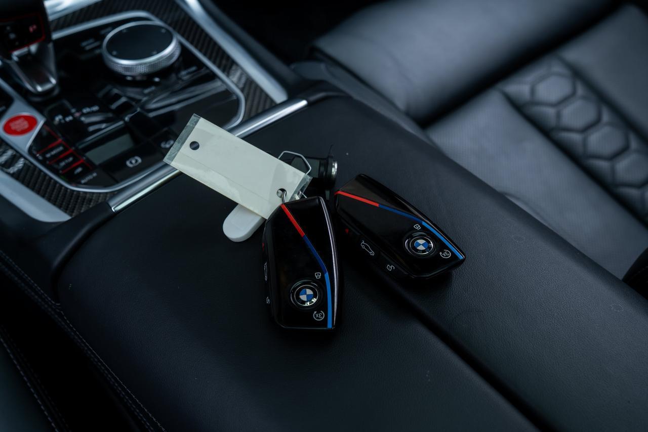 2025 BMW X5 M Competition Driving Assist Pro Package / Bowers &amp; Wilkins Audi Portland OR