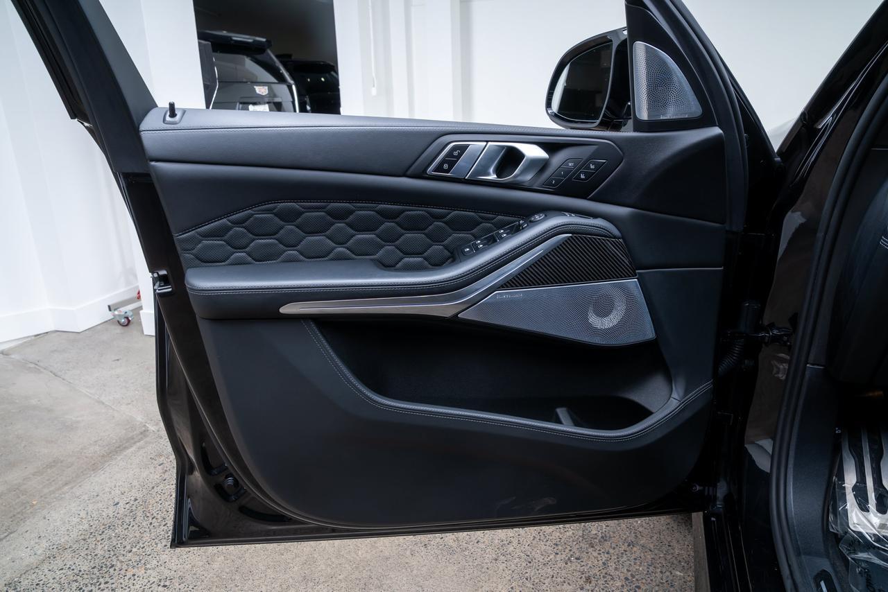 2025 BMW X5 M Competition Driving Assist Pro Package / Bowers &amp; Wilkins Audi Portland OR