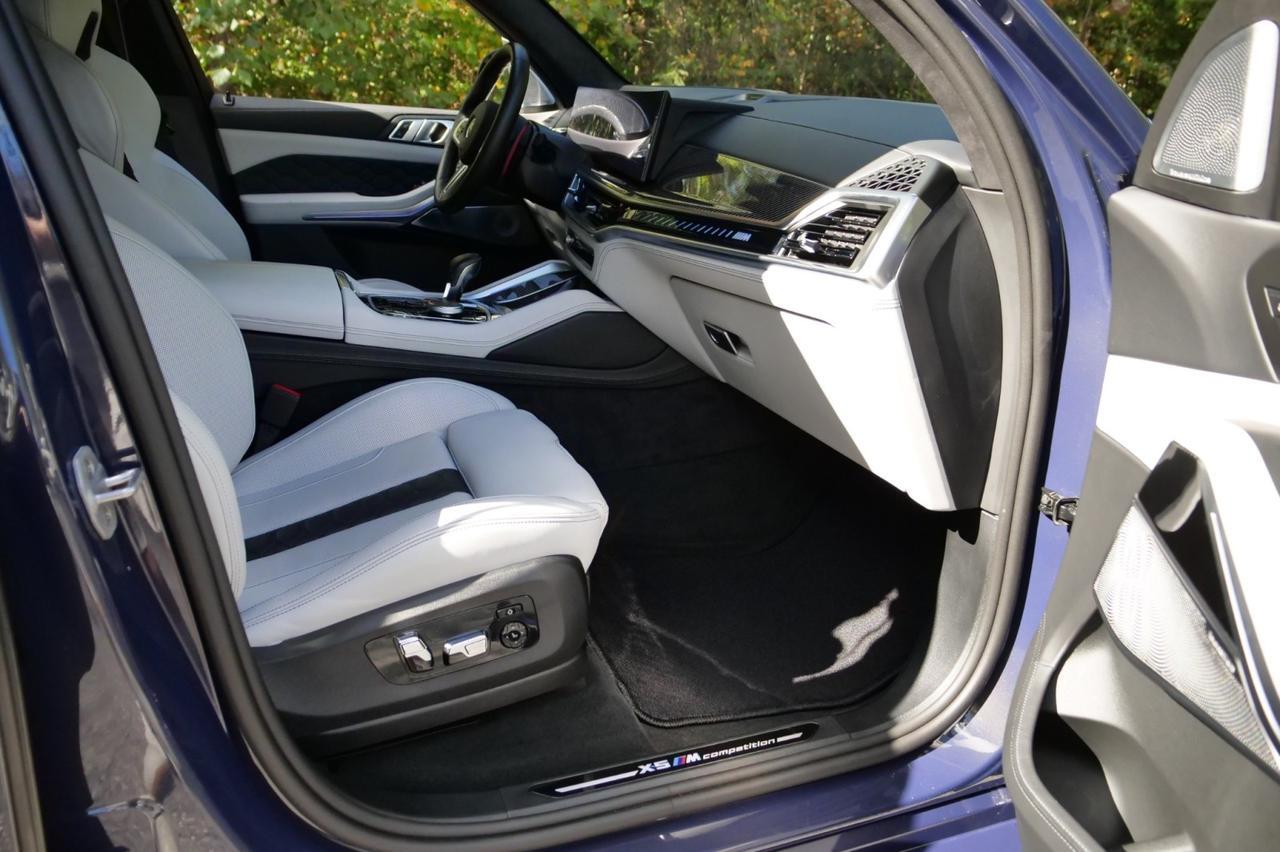 2025 BMW X5 M Competition / Executive Package / Bowers & Wilkins Sound! Lincolnton NC
