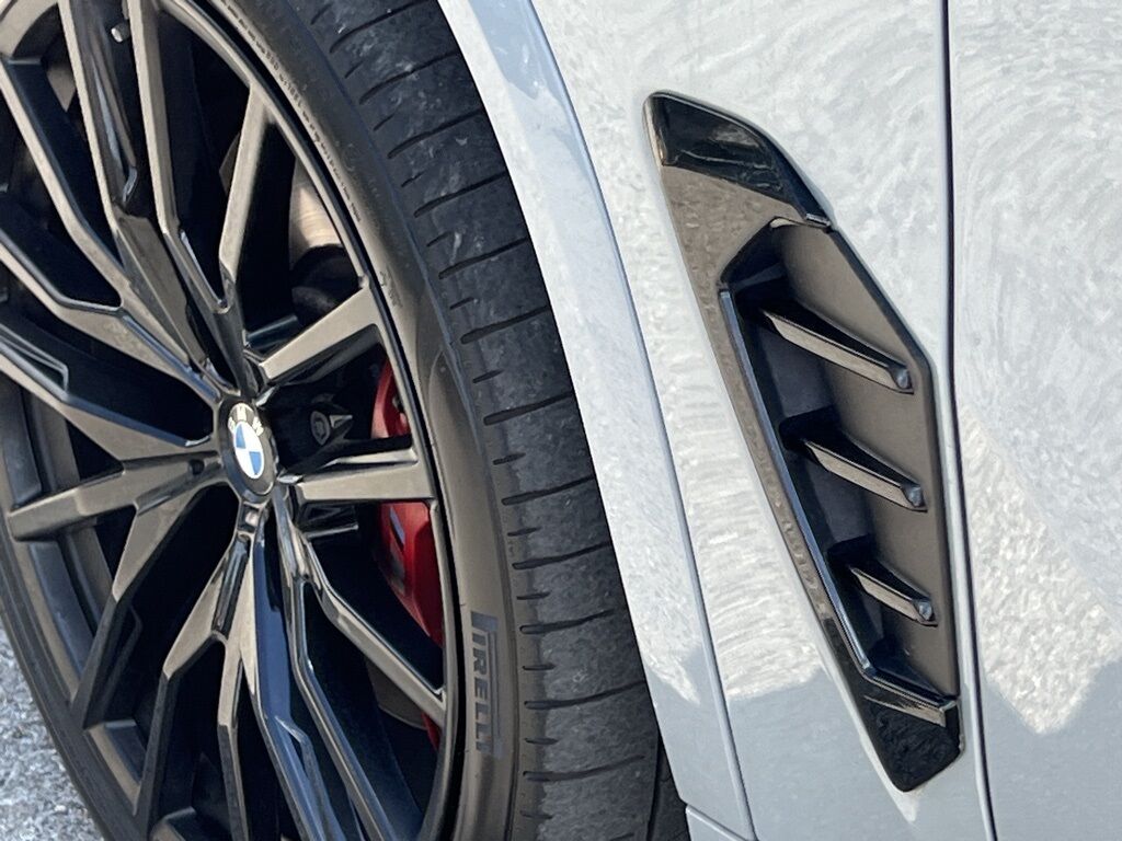 2025 Bmw X5 M60i photo 13
