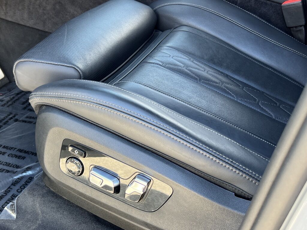 2025 Bmw X5 M60i photo 31