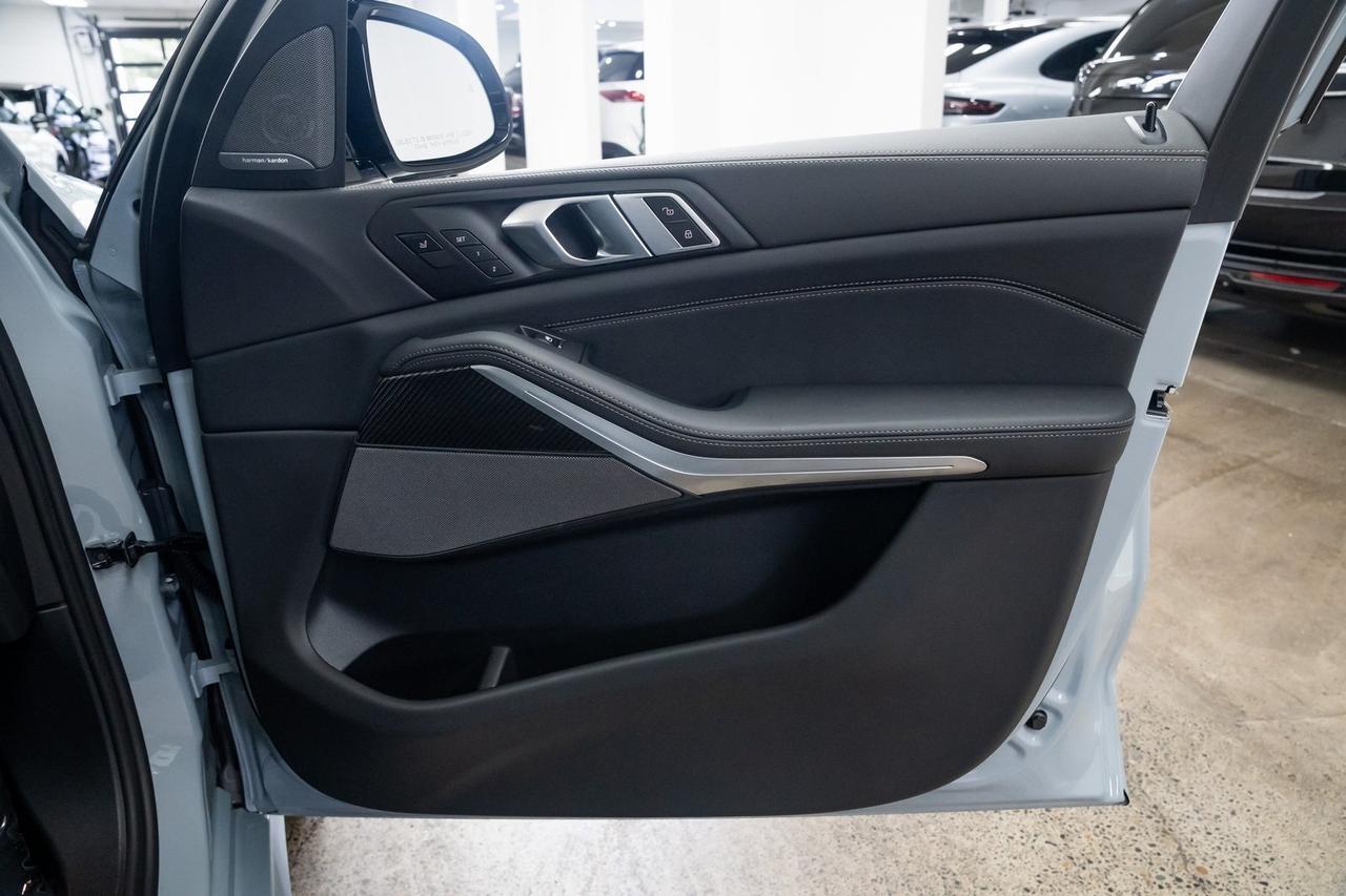 2025 BMW X5 M60i M Sport Package Driving Assistance Package Executi Portland OR