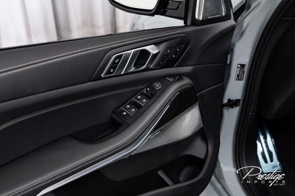 2025 BMW X5 M60i North Miami Beach FL