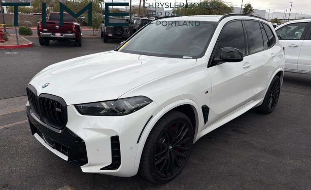 2025 BMW X5 M60i