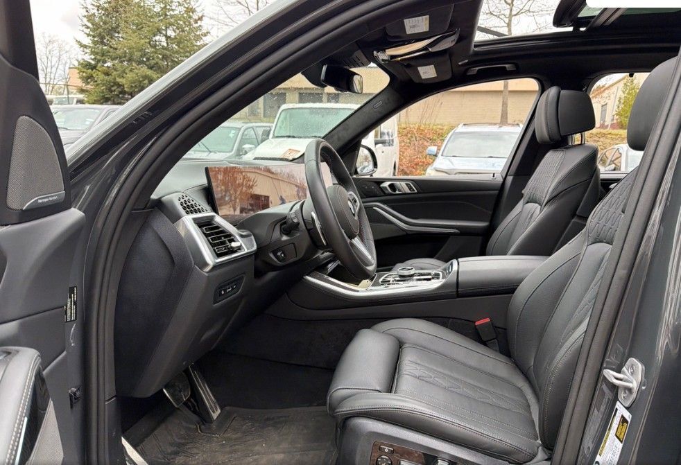 2025 BMW X5 M60i Portland OR
