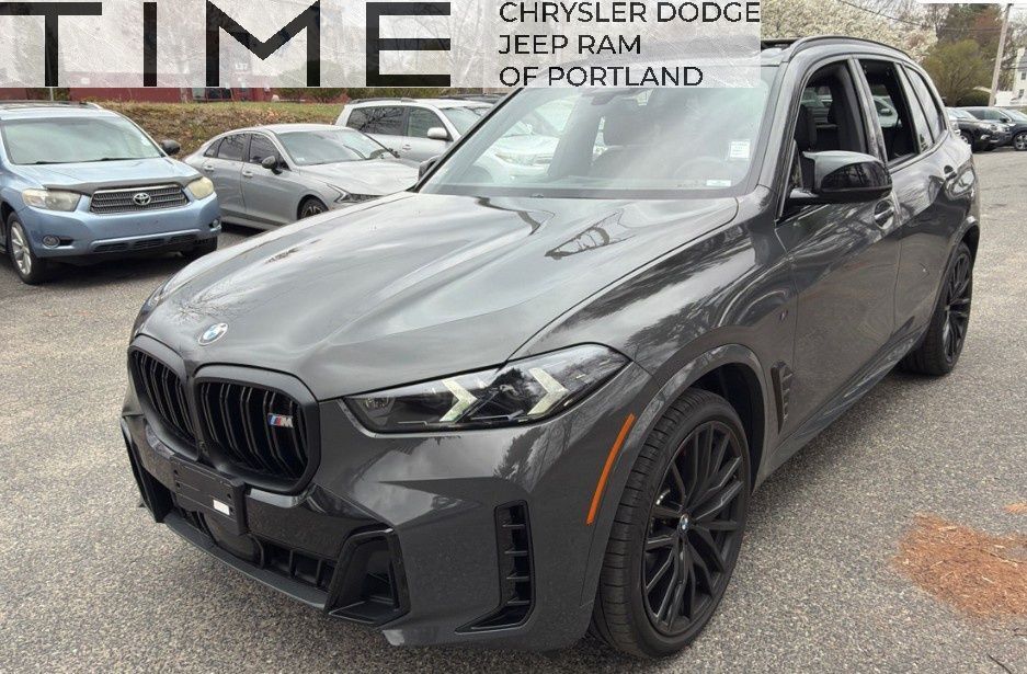 2025 BMW X5 M60i