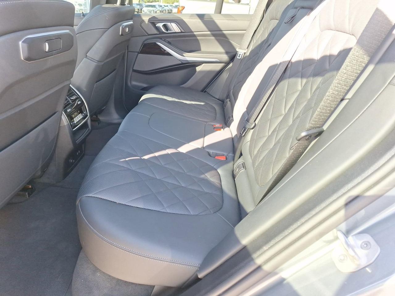 2025 BMW X5 sDrive40i Hurst TX