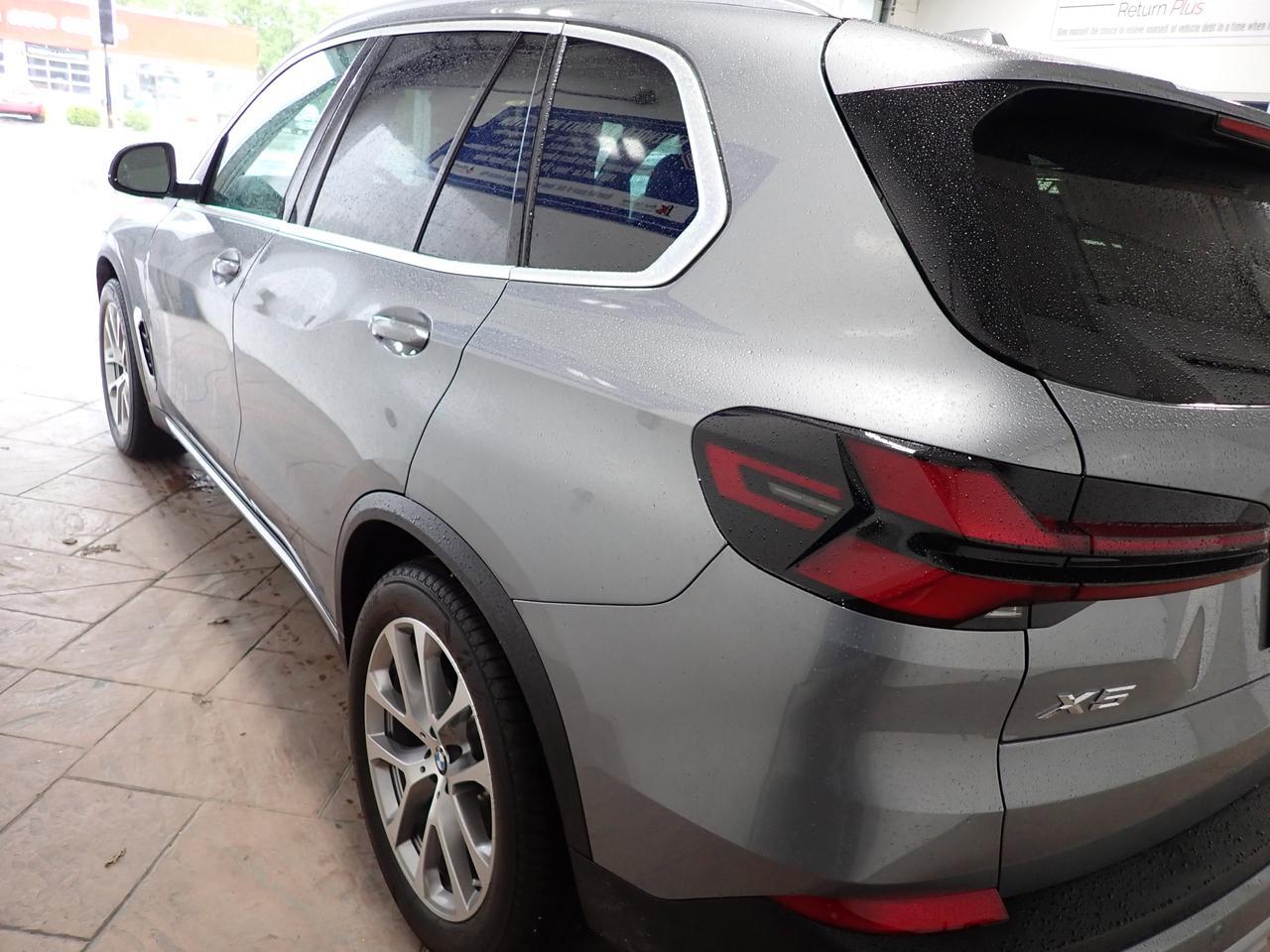 2025 BMW X5 xDrive40i AWD *HYBRID* LEATHER NAVI PANO SUNROOF Listowel ON