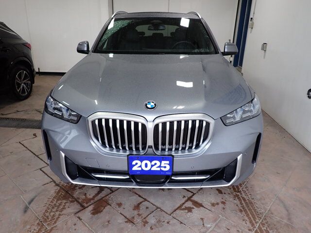 2025 BMW X5 xDrive40i AWD *HYBRID* LEATHER NAVI PANO SUNROOF Listowel ON