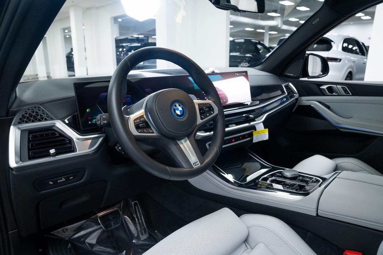 2025 BMW X5 xDrive50e 1 Owner M Sport Package Harman Kardon Audio Portland OR
