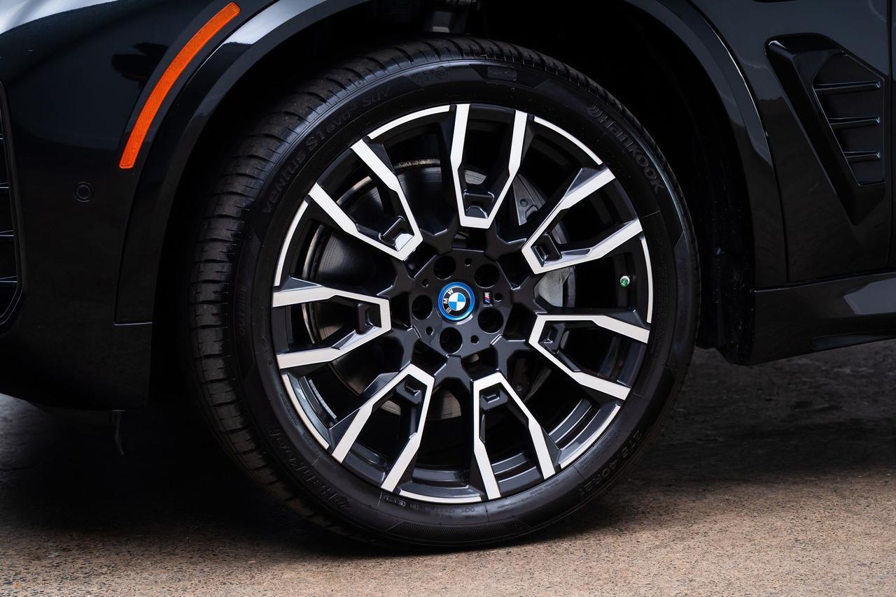 2025 BMW X5 xDrive50e 1 Owner M Sport Package Premium Package Portland OR