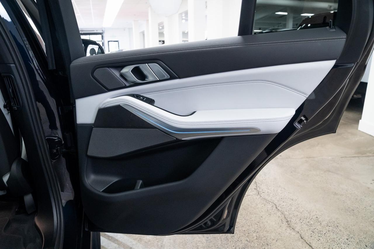 2025 BMW X5 xDrive50e 1 Owner M Sport Package Premium Package Portland OR