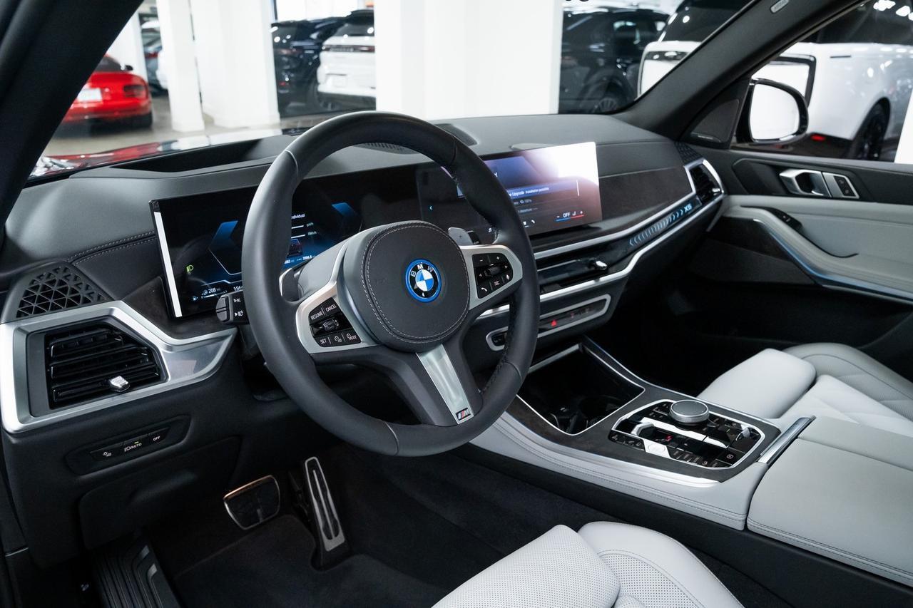 2025 BMW X5 xDrive50e 1 Owner M Sport Package Premium Package Portland OR