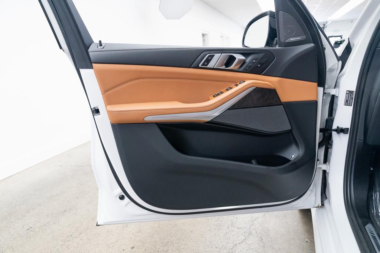 2025 BMW X5 xDrive50e 1 Owner Vented Seats Harman/ Kardon Audio Portland OR