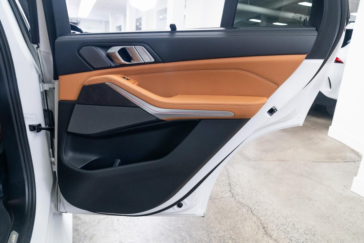 2025 BMW X5 xDrive50e 1 Owner Vented Seats Harman/ Kardon Audio Portland OR