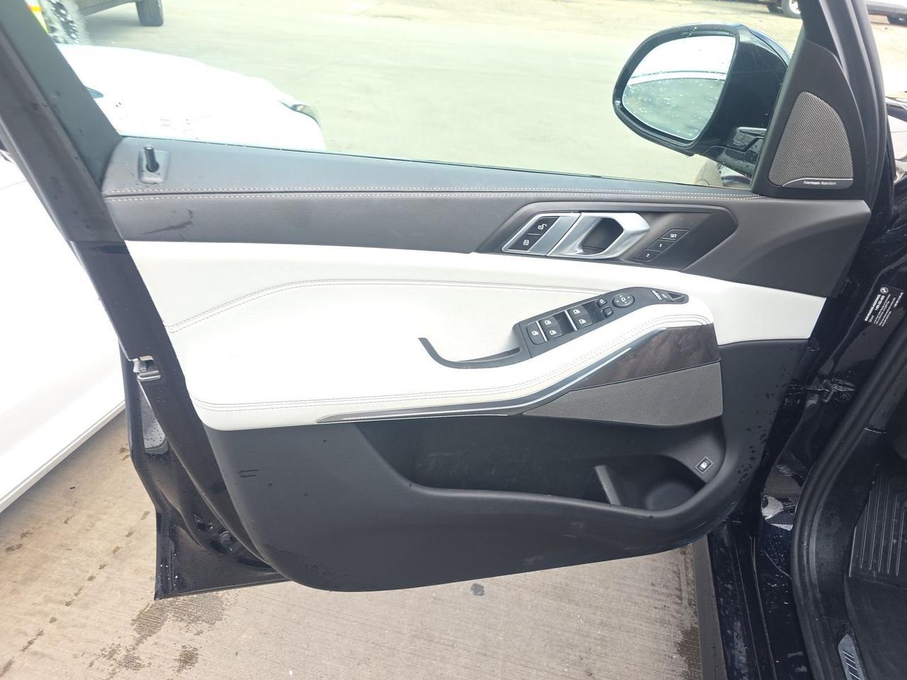 2025 BMW X5 xDrive50e Harman Kardon Sound Parking Assistant Portland OR